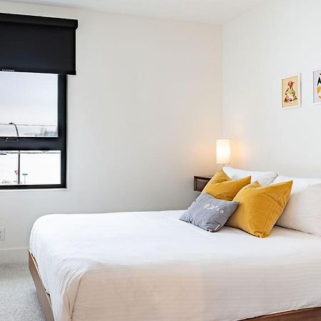 Revel In The Stoke By Revelstoke Vacations Leilighet Eksteriør bilde