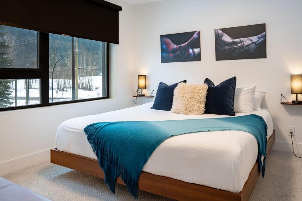 Revel In The Stoke By Revelstoke Vacations Leilighet Eksteriør bilde