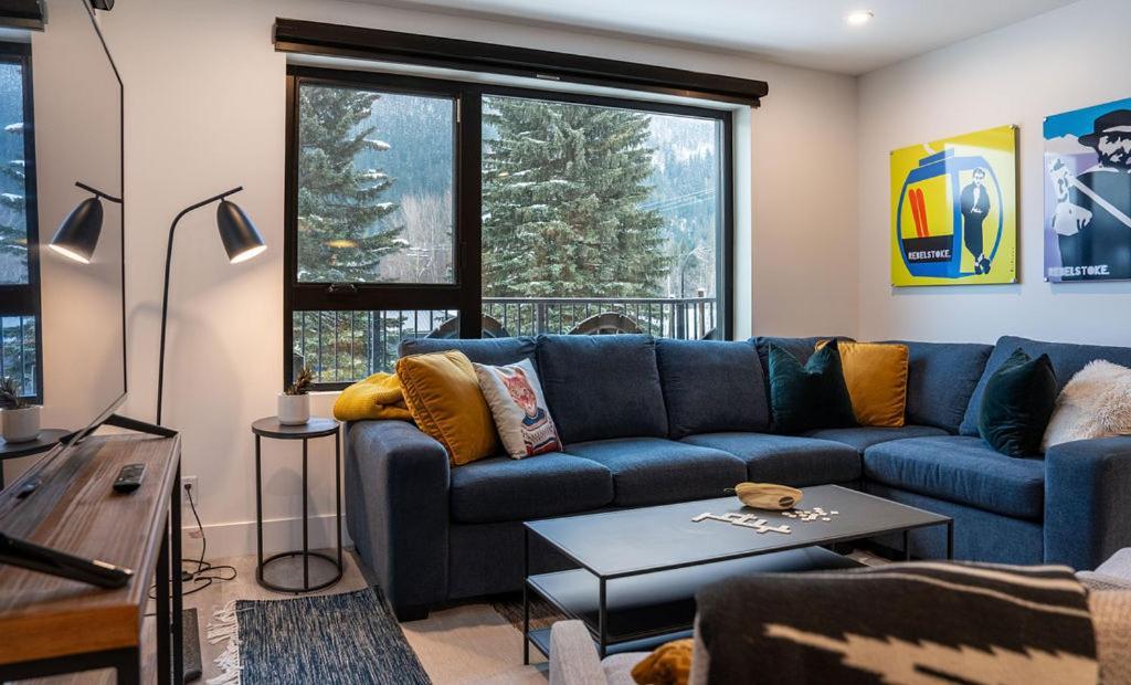 Revel In The Stoke By Revelstoke Vacations Leilighet Eksteriør bilde